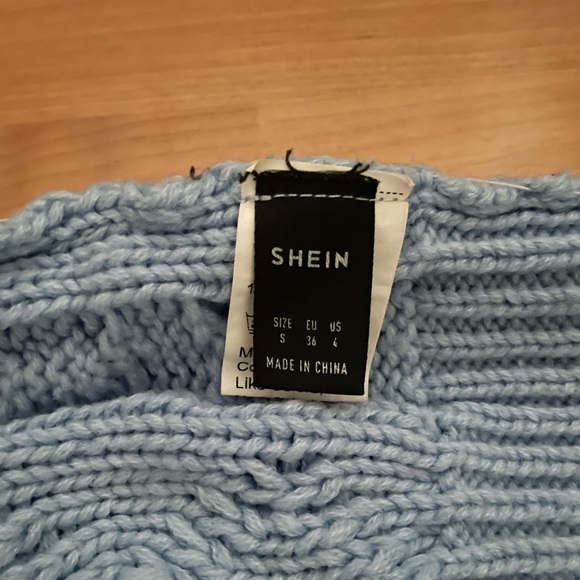 SHEIN, Small (4), two-piece, sweater tube top and cardigan (with real buttons) - Picture 4 of 4